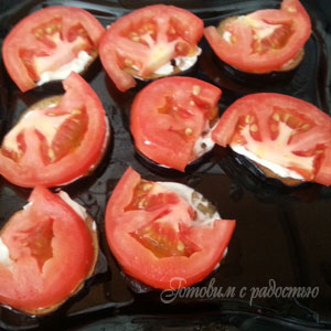 Жареные баклажаны с помидорами и чесноком. Шаг 7