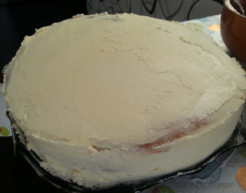 Бисквитный торт с творожным кремом. Шаг 4